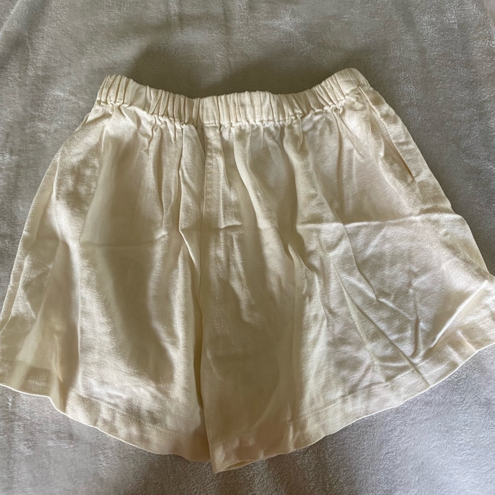 NWT Brandy Melville shorts